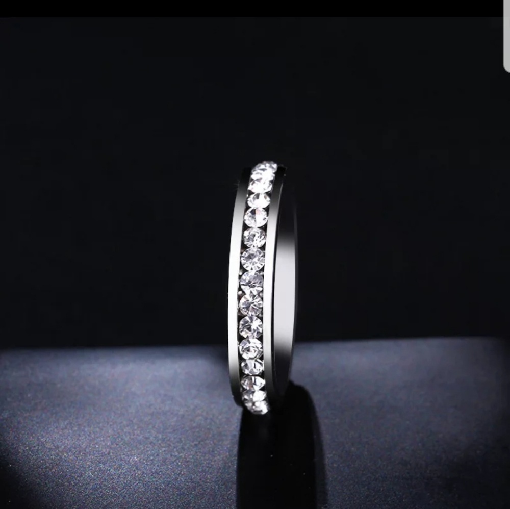 Stainless steel Ring 4mm